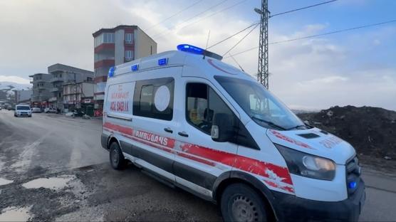 Y�ksekova'da silahl� deh�et: Gen� hastanede kurtar�lamad�