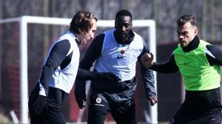 Gen�lerbirli�i, Ey�pspor deplasman�na haz�r