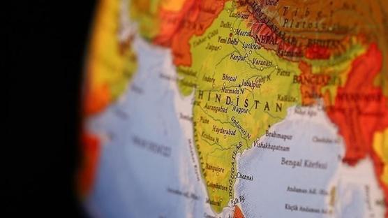 Hindistan'da vah�et: 'Cad�l�k' su�lamas�yla �ld�r�ld�ler