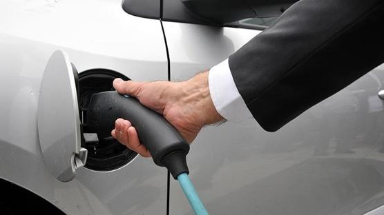 T�rkiye'de elektrikli ara� �arj soket say�s� y�zde 2,3 artt�