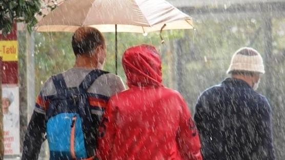 Ayd�n'da g�k g�r�lt�l� sa�anak alarm�: Sel ve su bask�nlar�na dikkat