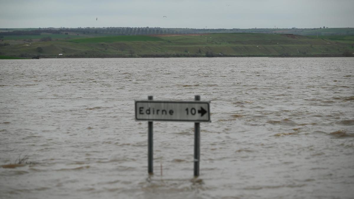 Edirne'de nehir debisi kritik seviyede