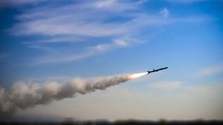 �ran'dan H�rm�z Bo�az�'nda f�ze testi