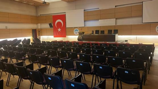 Kayserispor'da olağanüstü seçimli genel kurul ertelendi