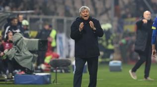 Mircea Lucescu karar�n� verdi! Romanya'da g�revine devam ediyor
