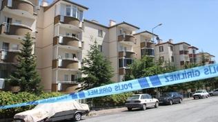 Sahur vakti faciaya d�n��t�! Balkondan d��en ��retmen �ld�