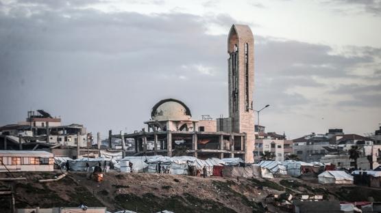 Soyk�r�mc� �srail ate�kesi hi�e sayd�: Gazze'de can kayb� 72 bin 70'e ��kt�