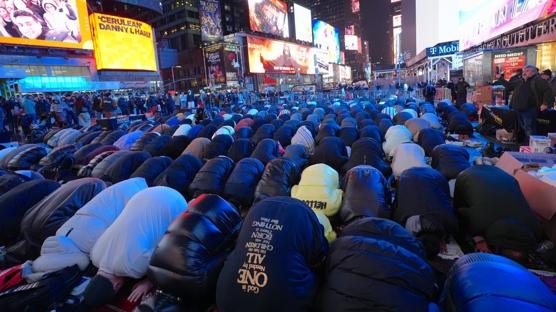 Times Meydan�'nda iftar program�