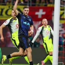 Dortmund uzatmada puan� kurtard�