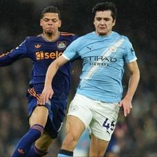 Manchester City kazand�, zirveyle fark 2'ye indi