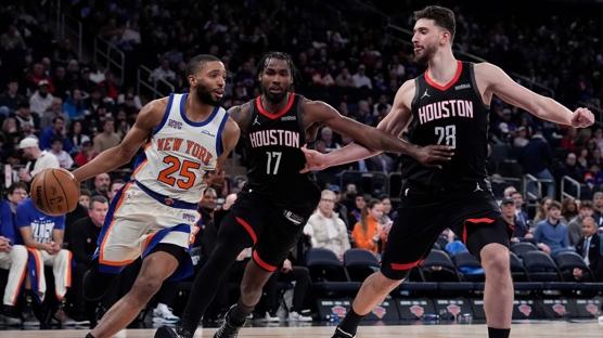 New York Knicks, geriden gelerek Houston Rockets'� devirdi