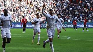 Trabzonspor zirve takibini s�rd�rd�