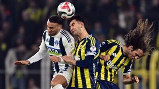 Fenerbahçe taraftarlarından Cenk Tosun'a tepki!