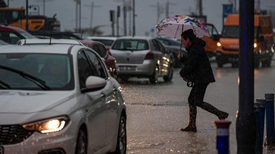 �zmir son 16 y�l�n en ya���l� �ubat ay�n� ya��yor