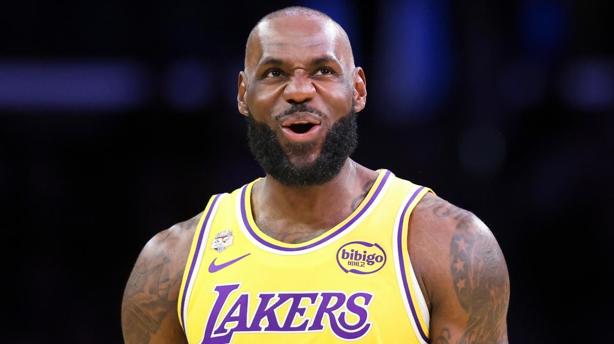 LeBron James 43 bin say� baraj�na ula�t�