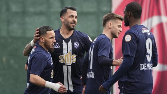 Sar�yer evinde farkl� kazand�