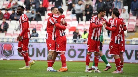 Sivasspor'dan 4 goll� galibiyet