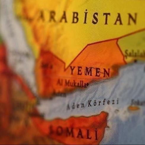 Aralar�nda kad�n ve �ocuk da var: Yemen'deki korkun� kazada 16 can kayb�