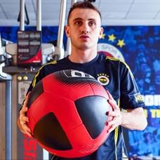 Fenerbah�e, Nottingham Forest ma��na haz�rlan�yor