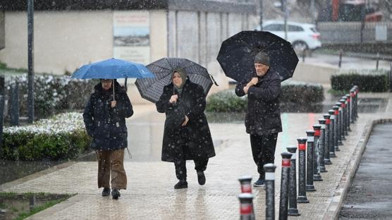 S�cakl�klar d���yor, ya�mur geliyor