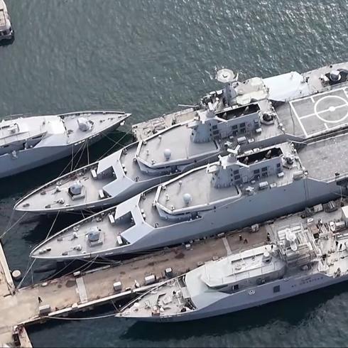 Savunma sanayiinde yeni teslimat! Tuzla'da Katar i�in h�cumbot denize indirildi