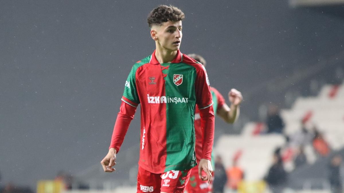 Adem Ye�ilyurt: Fenerbah�e'de forma rekabetine girmek istiyorum