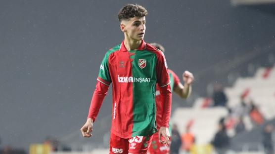 Adem Ye�ilyurt: Fenerbah�e'de forma rekabetine girmek istiyorum