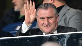 Bakan Osman Aşkın Bak, Juventus - Galatasaray maçını tribünden izledi