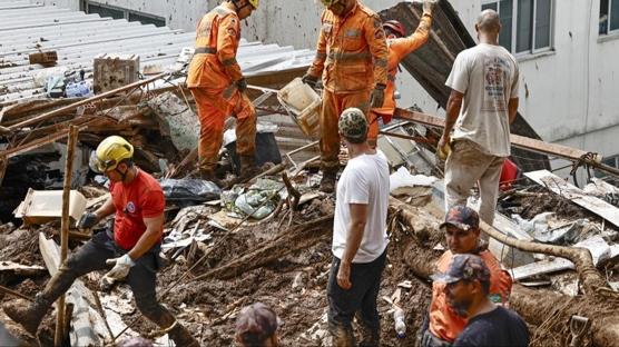 Brezilya'da sel felaketi! �l� say�s� 40'a y�kseldi