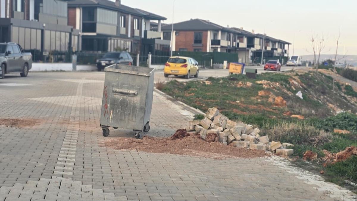 CHP belediyecili�i yine s�n�fta kald�: Vatanda� r�gar kapa�� istedi, parke �rd�