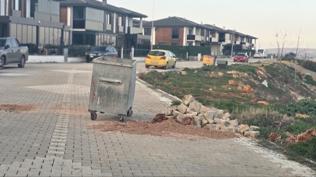 CHP belediyecili�i yine s�n�fta kald�: Vatanda� r�gar kapa�� istedi, parke �rd�