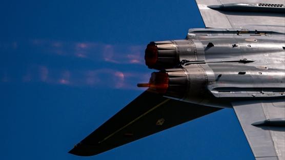 Fransa ile i�birli�inden pi�man oldular! Yeni sava� u�a�� geli�tirmek i�in ortak ar�yorlar