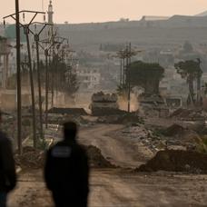 ��galci �srail'in Suriye'de ihlalleri s�r�yor! 30 askeri ara�la geldiler