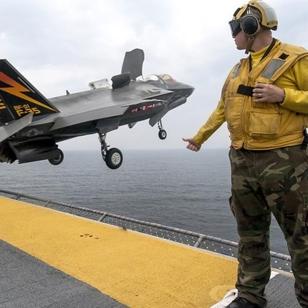 10 adet F-35 askeri �sse geliyor