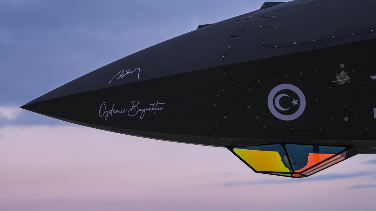 KIZILELMA'ya hayalet g�z