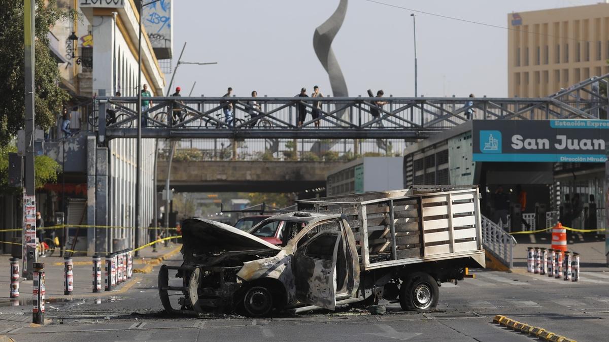 Meksika'da El Mencho'nun �ld�r�lmesinin ard�ndan ��kan olaylarda �lenlerin say�s� 73'e y�kseldi