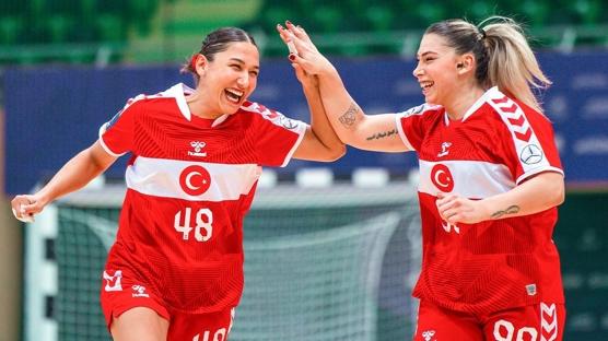 A Milli Kadın Hentbol Takımı'nın Çekya maçı kadrosu belli oldu