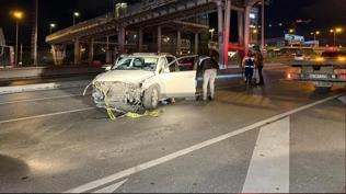 Esenyurt'ta feci kaza! Motosiklet s�r�c�s� hayat�n� kaybetti