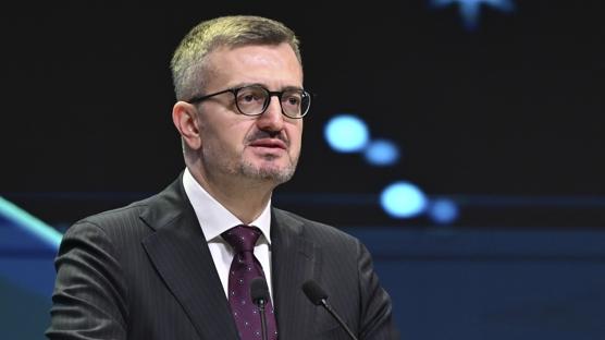 �leti�im Ba�kan� Duran: Nadir �lkelerden biriyiz