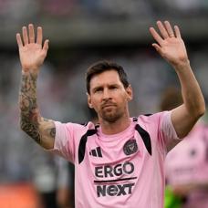 Lionel Messi'den yabanc� dil itiraf�: Kendimi yar�m hissettim