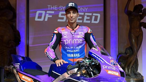 Toprak Razgatl�o�lu sezonun ilk heyecan� Tayland'da ya�anacak