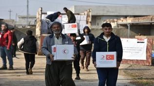 T�rk K�z�lay'dan Kerk�k'e yard�m eli: D���k gelirli ailelere g�da deste�i