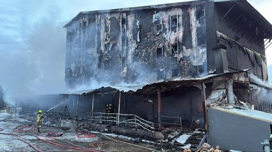 Uluda�'da 3 ki�inin �ld��� otel yang�n� davas�! San�klar hakk�nda karar verildi