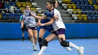 Hentbol Kad�nlar S�per Lig'de heyecan devam ediyor