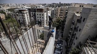 �srail'de sava� alarm�: S���naklar a��ld�