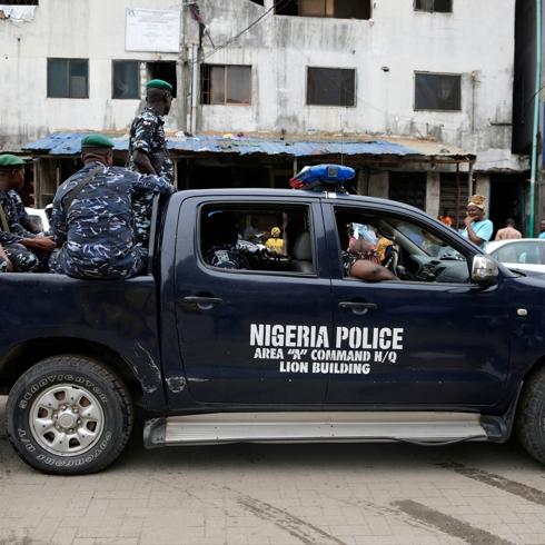 Nijerya'da ter�r sald�r�s�: Pazar yeri kan g�l�ne d�nd�