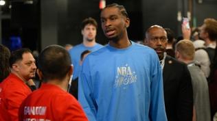 Shai Gilgeous-Alexander, 9 ma�l�k aran�n ard�ndan parkelere d�n�yor