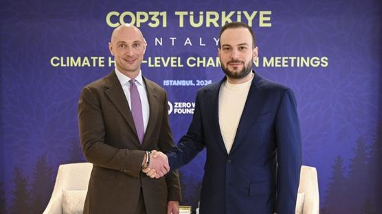 S�f�r At�k Vakf� Ba�kan� A��rba�: UNICEF'le daha yak�n i�birli�i i�inde olaca��z