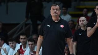 Ergin Ataman: Tarihi bir galibiyete imza att�k