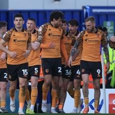 Hull City zirve takibini s�rd�rd�!